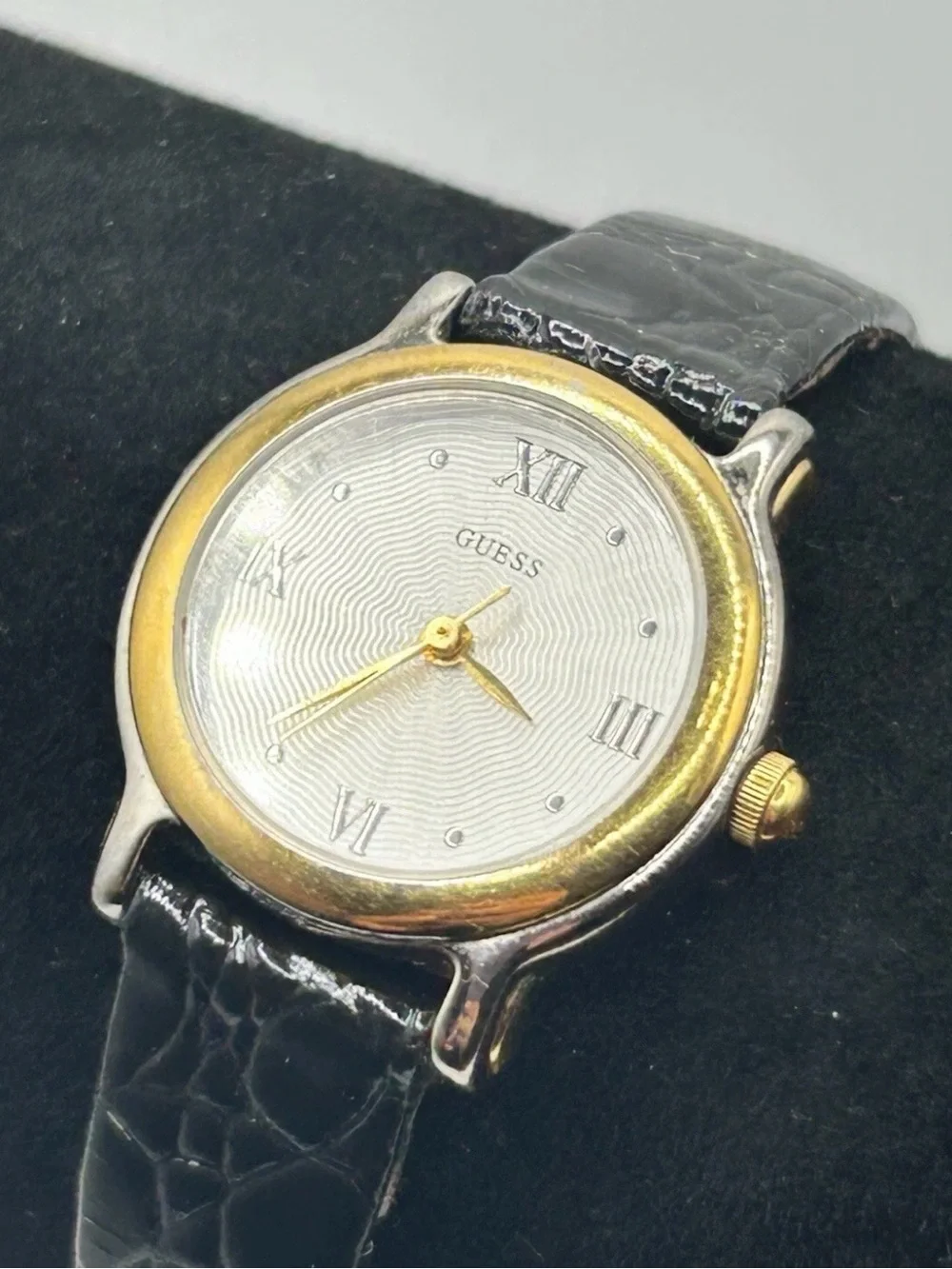 Vintage GUESS Women's Two-Tone Gold & Silver Round Leather Strap Watch - Black